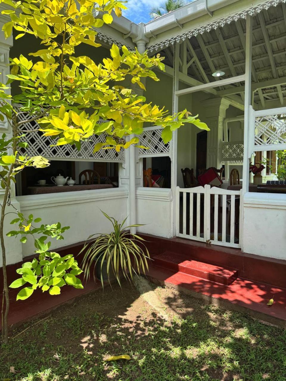 Grand Villa היקדואה מראה חיצוני תמונה
