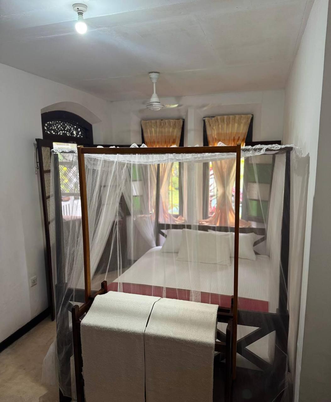 Grand Villa היקדואה מראה חיצוני תמונה